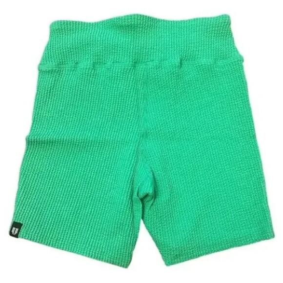 Eleven Venus Williams Allure Biker Short in Green Apple Ribbed Crepe Small NWT - Picture 1 of 2